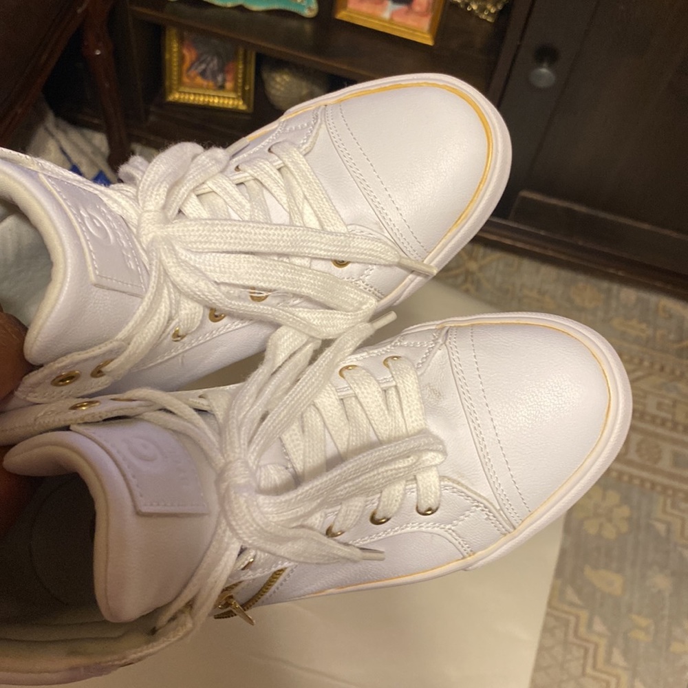 G by Guess HIGH TOP WHITE SNEAKERS WITH ZIP DESIGN SIZE 6.5M - Picture 12 of 13